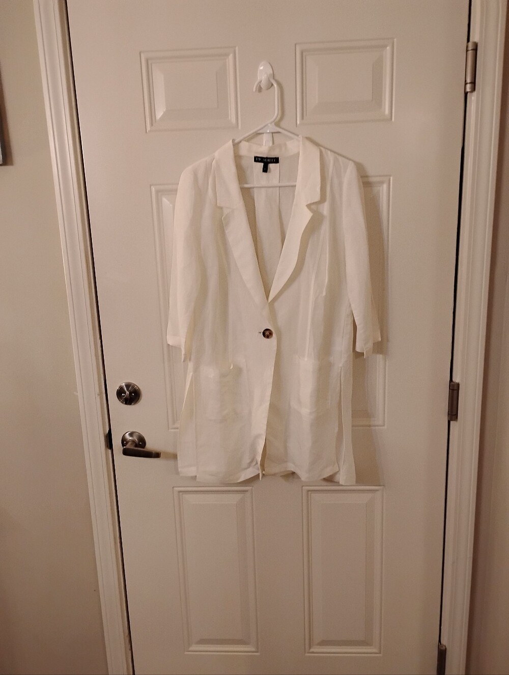 Piccadilly Off-White Single-Button Long Blazer